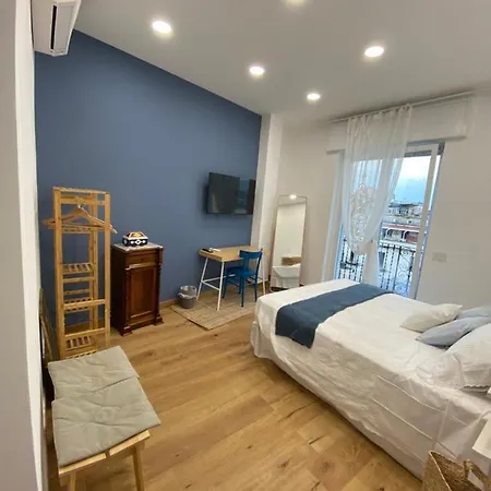 Terrazza Panorama Centro Storico Апартаменты *